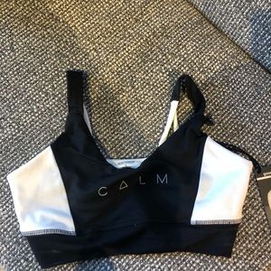 Sports bra black/white calm by good hyouman